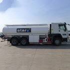 انتقال دستی بنزین نوع HOWO 20000L 6 × 4 Tanker Truck Truck Diesel Fuel
