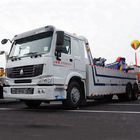 Sinotruck HOWO 6 * 4 20T Wrecker Tow Trucker Tow Truck Euro 2 8997 * 2300 * 3350mm
