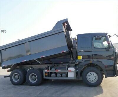 SINOTRUK یورو II کامیون های سنگین وظیفه 6x4 U شکل محموله بدن 18m3 ظرفیت