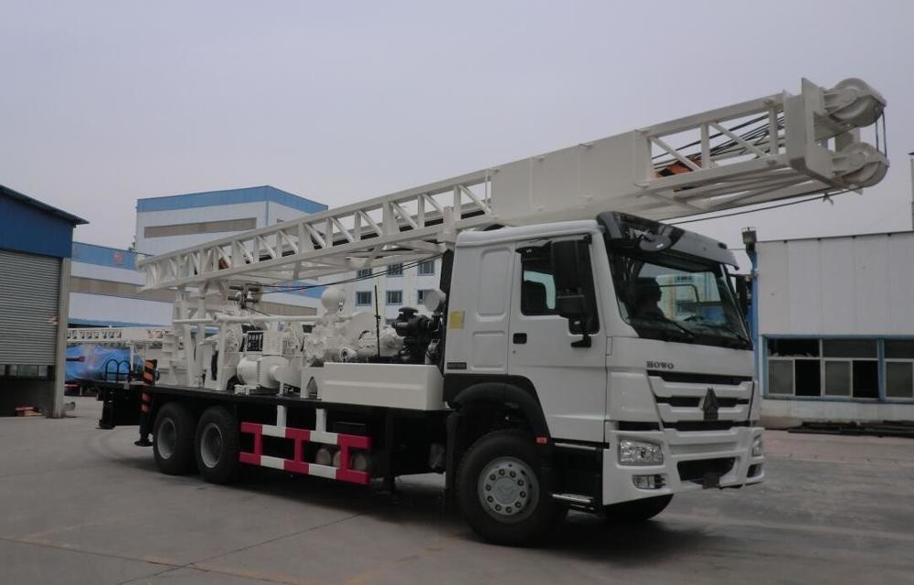 کامیون BZC400CHW دستگاه حفاری شمع نصب شده در شاسی Sinotruk با عمق 400 متر