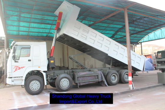 سینوتراک 40-60 تن HOWO 8X4 371HP 375HP 380HP کامیون دیزل کامپ