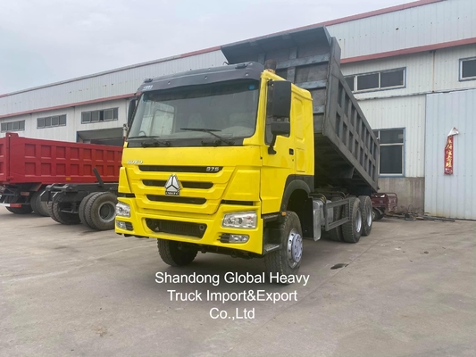 کامیون استفاده شده HOWO کامیون 8X4 / 6X4 کامپ کامپ Sinotruk Tipper 10 چرخ 50 تن کامیون کامپ کامپ استفاده شده