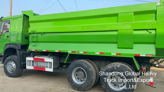 کامیون کمپرسی سنگین سینوتراک هوو 6X4/8X4 A7/T7 10/12 چرخ 371 اسب بخار 18-25 متر مکعب
