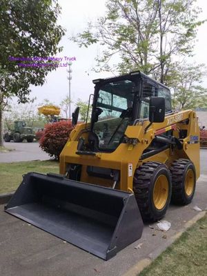 لودر مینی اسکید استیر 3 تنی XC7-SR07 با گواهینامه CE و توان 35.5 کیلووات