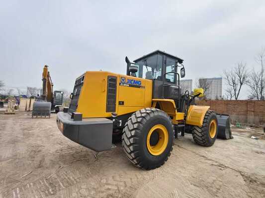 لودر چرخ‌دار XCMG ZL50GN با ظرفیت بار اسمی 5 تن، توان نامی 162 کیلووات و چیدمان مقاوم در برابر گرد و غبار برای ساخت و ساز