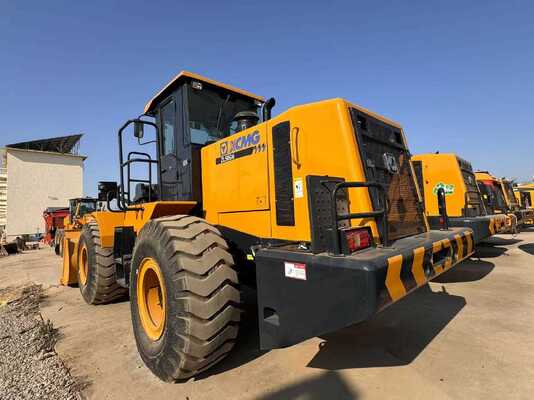 XCMG ZL50GN چرخ بارگیری با بار 5T نامگذاری شده، موتور 162KW، و انتقال قدرت هیدرولیک برای ساخت و ساز سنگین