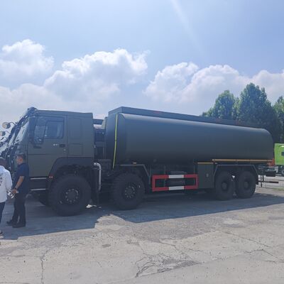 HOWO 8 × 8 تانک سوخت 40،000 لیتر با موتور 371HP و 8 × 8 تمام چرخ محرک برای حمل و نقل سوخت سنگین