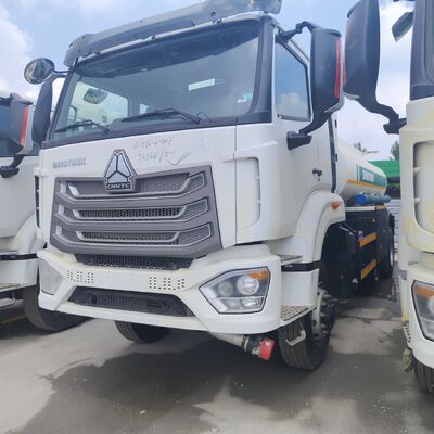 HOWO NX 6×4 CNG مخزن سوخت کامیون با 400HP موتور و 25،000L ظرفیت برای توزیع سوخت