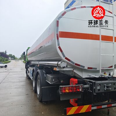 کامیون تانکر سوخت HOWO NX 8x4 30000 لیتری کامیون سنگین دیزل برای بازار موزامبیک