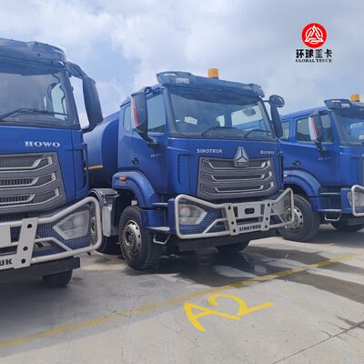 کامیون تانکر سوخت HOWO NX 8x4 30000 لیتری کامیون سنگین دیزل برای بازار تانزانیا