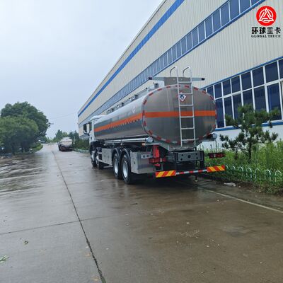 Camión Cisterna de Combustible HOWO TX 8×4 – Camión Tanque de Aluminio SINOTRUK para Transporte de Combustible
