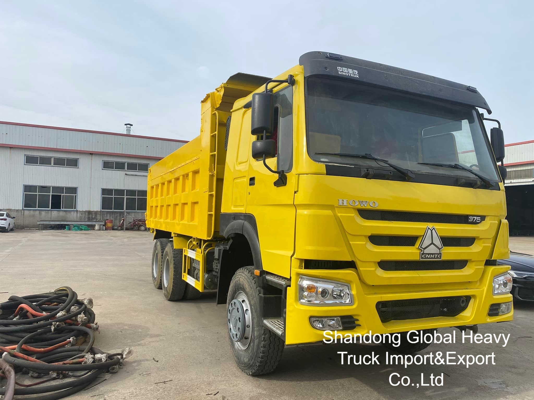 کامیون های کمپرسی شاکمن 8*4 12 چرخ F3000 X3000 دست دوم