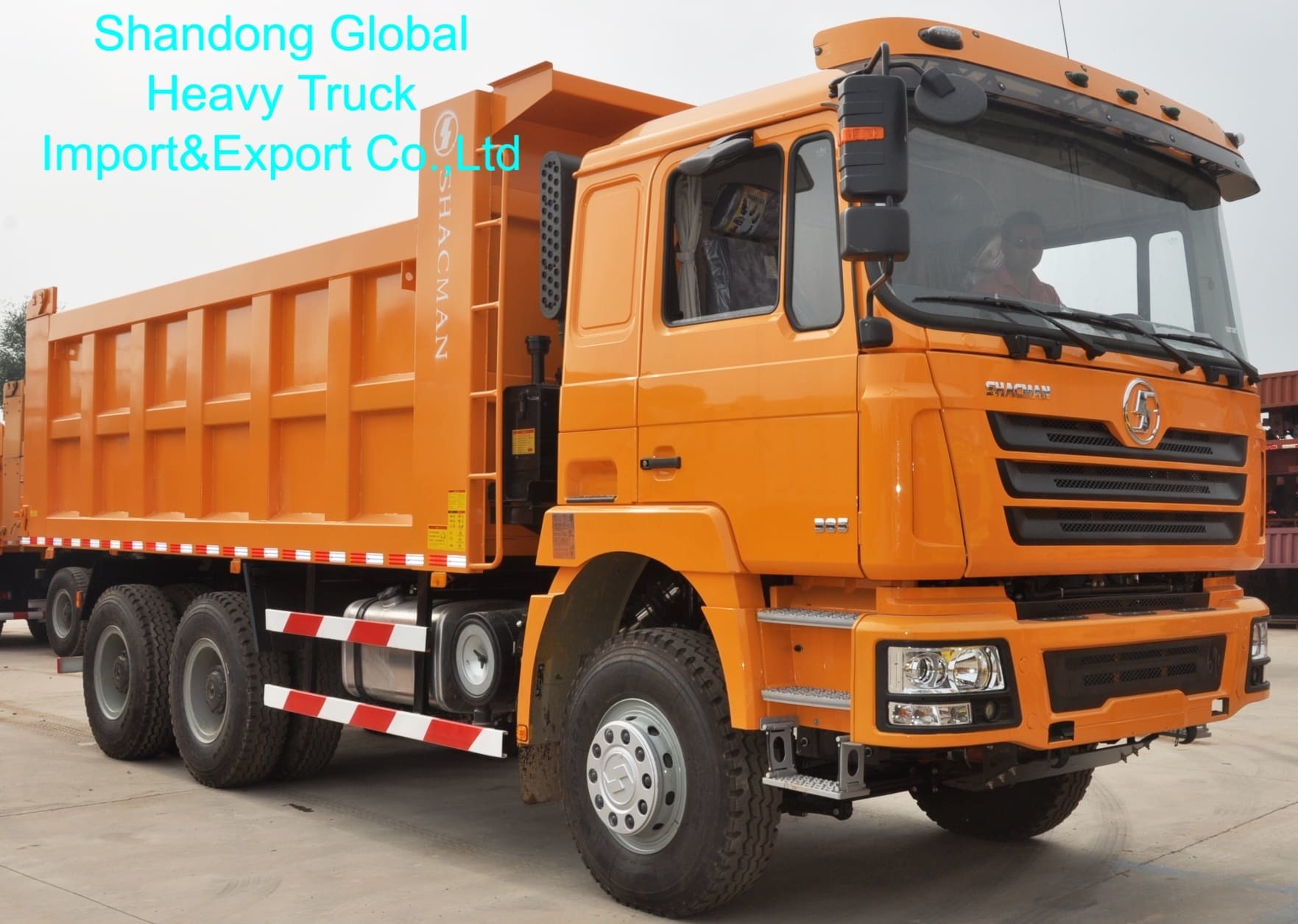 شاکمن F3000 کامپری با استاندارد انتشار یورو 3 موتور 400 HP و چرخ 6x4 برای معدن سنگین