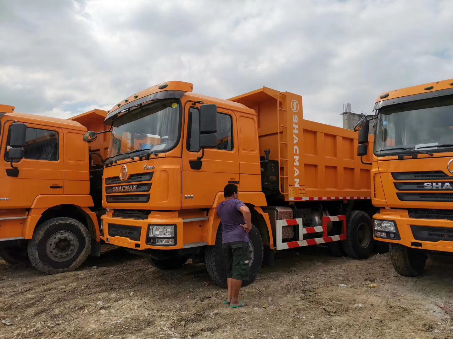 ۲۰۲۴ چینی / چین / Cnhtc بهترین جدید رسمی Shacman F3000 سنگین 6X4 HOWO 15t-30t کامپ